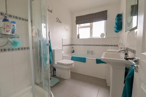 21 Ambleside Road, Bath, BA2 2LR