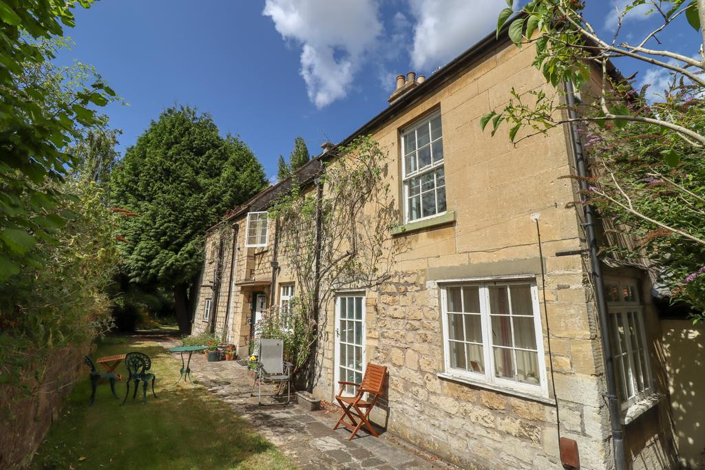 Bloomfield Road, Bath, BA2 4 bed detached house £695,000