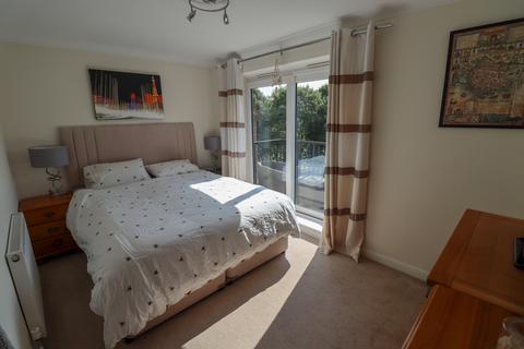 42 Elliston Drive, Bath, BA2 1LU