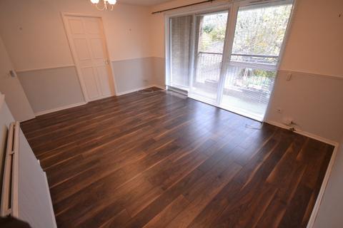 2 bedroom flat to rent - York Road, Trinity, Edinburgh, EH5