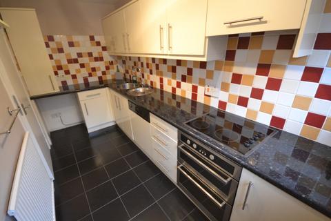 2 bedroom flat to rent, York Road, Trinity, Edinburgh, EH5