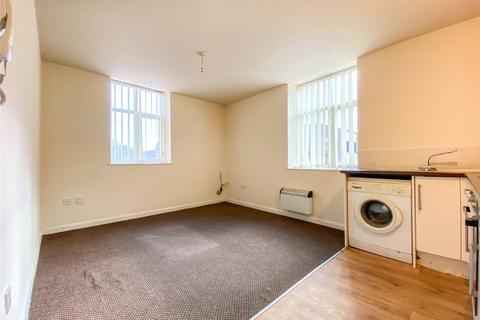 2 bedroom flat to rent - High Street, Stockport, SK1