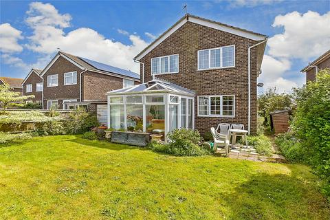 5 Cherry Gardens, Littlestone, New Romney, TN28 8QR