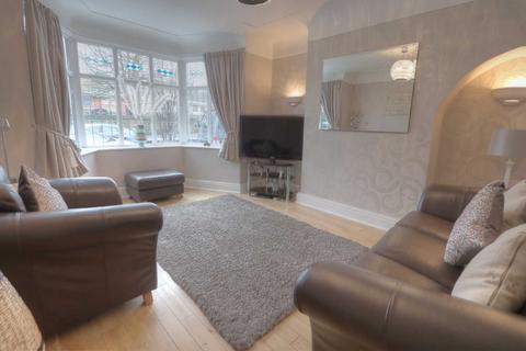 4 bedroom semi-detached house to rent - Woolton Hill Road, Woolton