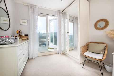 Flat 2, 2a Amies Street, London, SW11 2JL