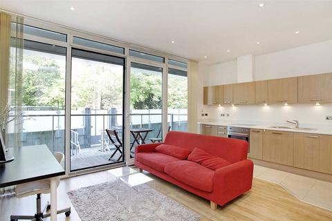 Studio to rent, Oswald Building, 374 Queenstown Road, London, SW11