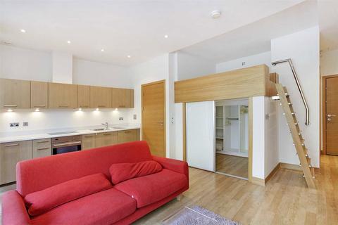 Studio to rent, Oswald Building, 374 Queenstown Road, London, SW11