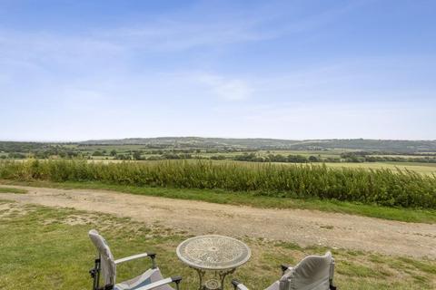 5 bedroom country house for sale, Apple Tree Barn Toddington