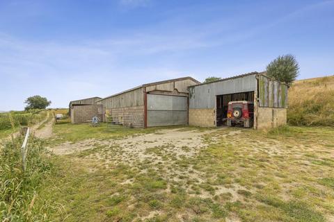 5 bedroom country house for sale, Apple Tree Barn Toddington