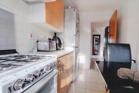 1 bedroom flat to rent, Essian Street, London