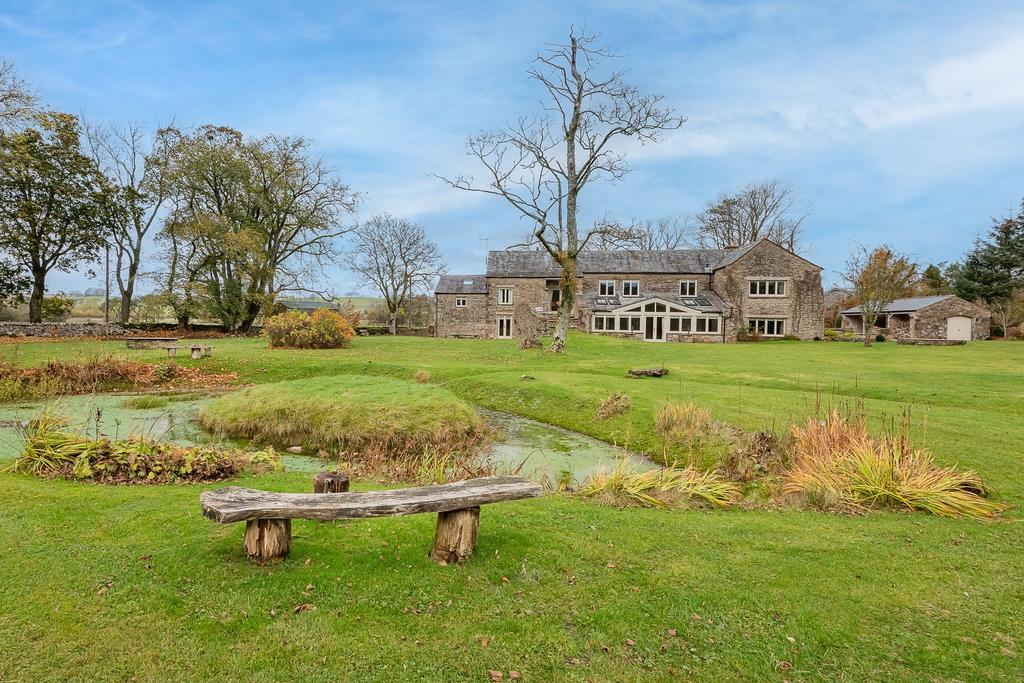 Sandwath from garden