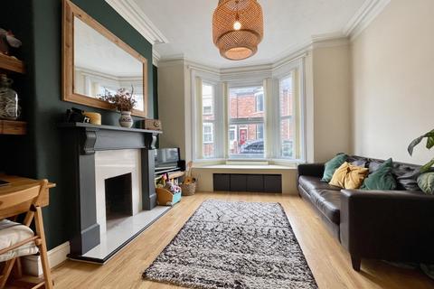 33 Duckworth Road, Exeter, EX2 9BP