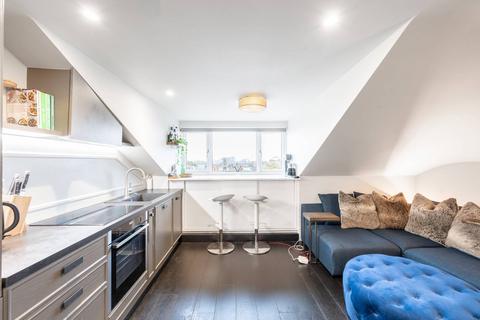 1 bedroom flat for sale - Sisters Avenue, Clapham Common North Side, London, SW11