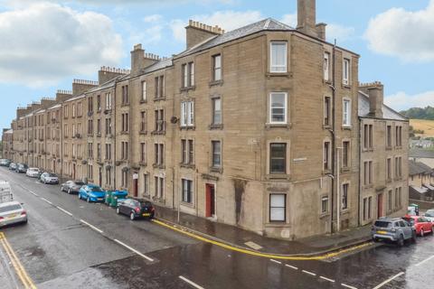 3 bedroom apartment to rent, Gardner Street, Dundee, Angus, DD3 6DT