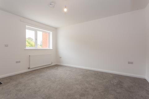 2 bedroom terraced house to rent, Templeman Place, Buckingham