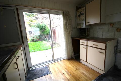 34 Albany Park Avenue, Enfield, EN3 5NT