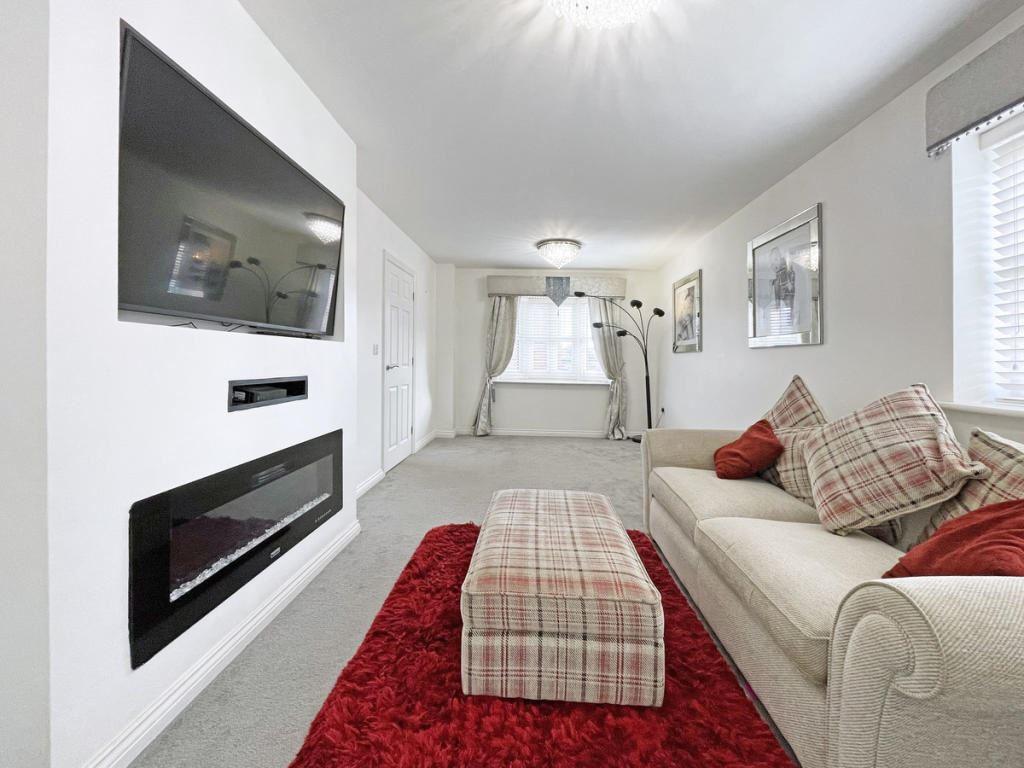 Witton Drive, Hartlepool, Durham... 4 bed detached house £190,000
