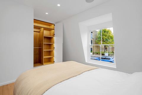 2 bedroom terraced house to rent - Ardleigh Road, London, N1