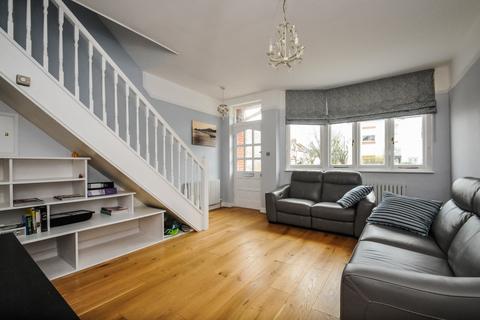 2 bedroom house to rent, Faraday Road Wimbledon SW19
