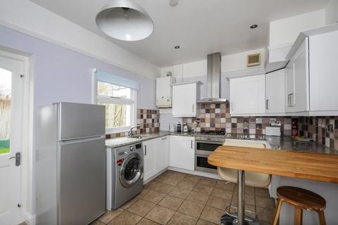 2 bedroom house to rent, Faraday Road Wimbledon SW19