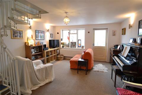 2 bedroom terraced house to rent, York Close, Bournville, Birmingham, West Midlands, B30
