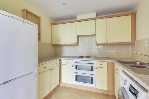 1 bedroom flat for sale - Woking,  Surrey,  GU22