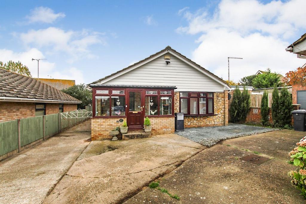 Gainsborough Drive, Herne Bay 3 bed bungalow for sale £650,000