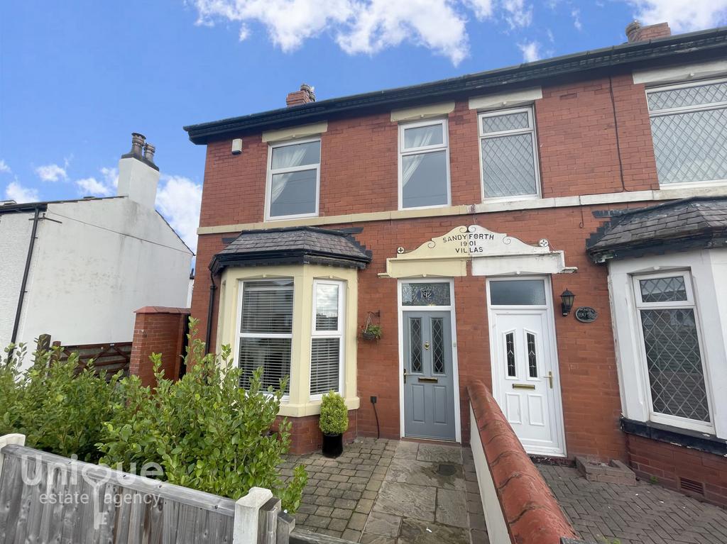 Fleetwood Road North, ThorntonCleveleys, FY5 3 bed semidetached house