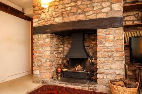 undefined, Springfield Cottage, Heol Y Cawl , Dinas Powys, The Vale Of Glamorgan. CF64 4AH