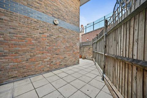 2 bedroom apartment for sale, Sterne Street, Shepherds Bush, London W12 8AD