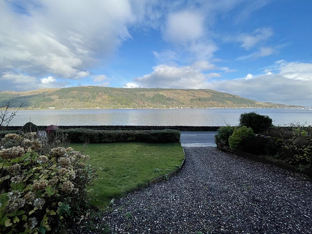 Shore Road, Sandbank, Argyll and Bute, PA23 3 bed villa for sale £160,000