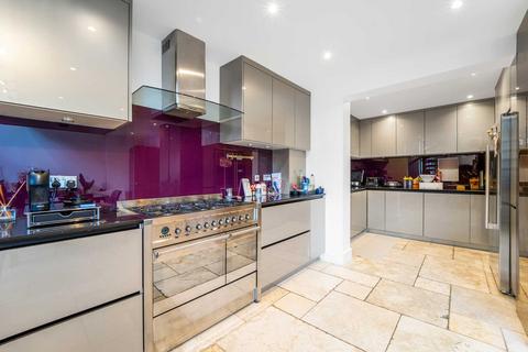 8 Tallow Road, Brentford, TW8 8EU