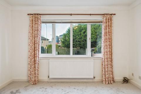 995 Aikenhead Road, Glasgow, G44 4QJ