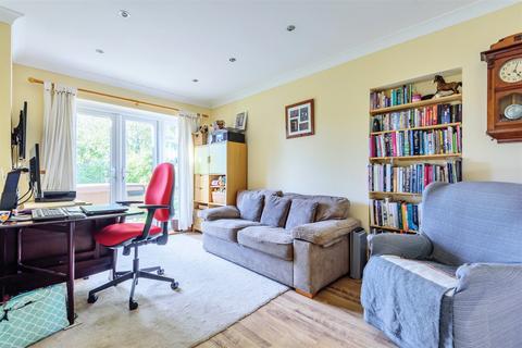 Chail-ach Broad Road, Hambrook, Chichester, PO18 8RG
