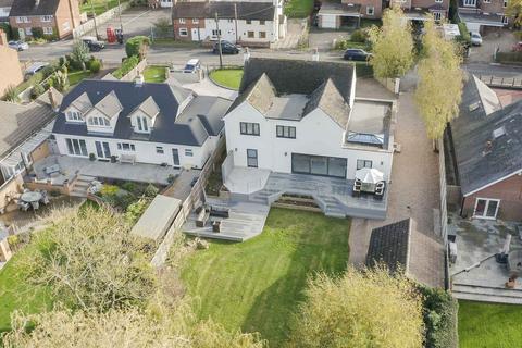 86 Shrewley Common, Shrewley, Warwick, CV35 7AW