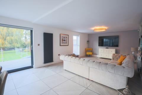 86 Shrewley Common, Shrewley, Warwick, CV35 7AW