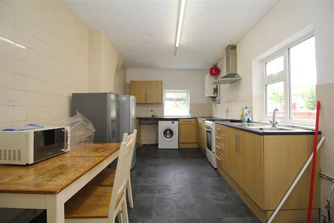 4 bedroom house share to rent - Leopold Street, Loughborough, LE11