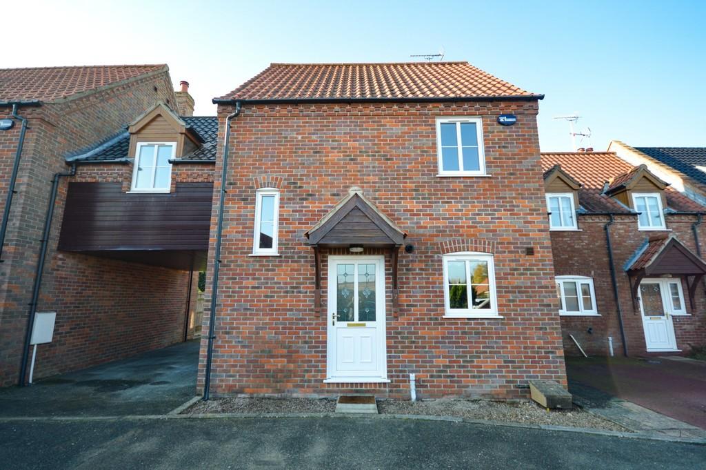 Holt 3 bed link detached house to rent £1,300 pcm (£300 pw)