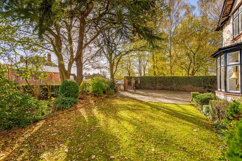 4 bedroom detached house for sale, Prospect Road, Market Drayton