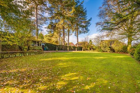 4 bedroom detached house for sale, Prospect Road, Market Drayton