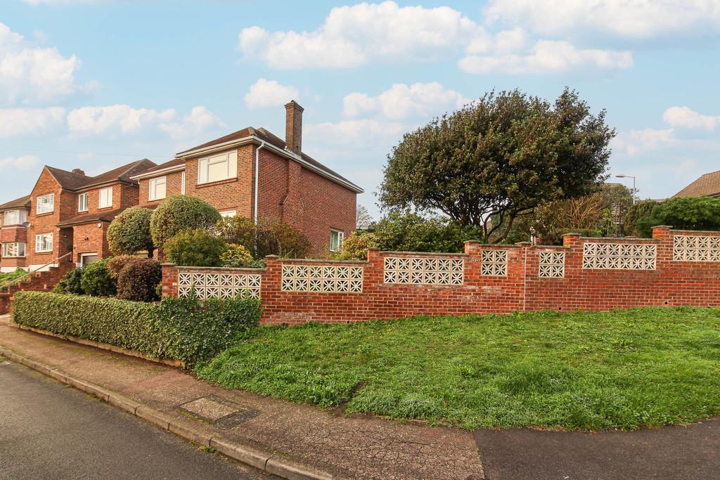 Goldings Road, Loughton 4 bed detached house for sale £825,000