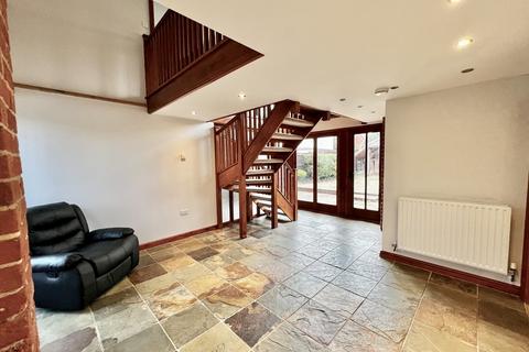 3 bedroom barn conversion to rent, Main Street, Fiskerton, Southwell
