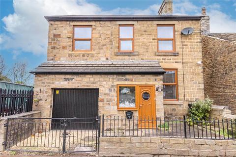 4 bedroom detached house for sale - Spring Grove, Clayton West, Huddersfield, West Yorkshire, HD8