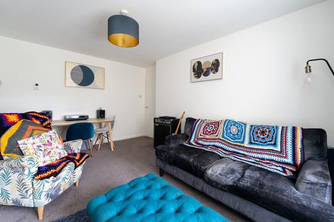 84 Althorne Gardens, London, E18 2DB