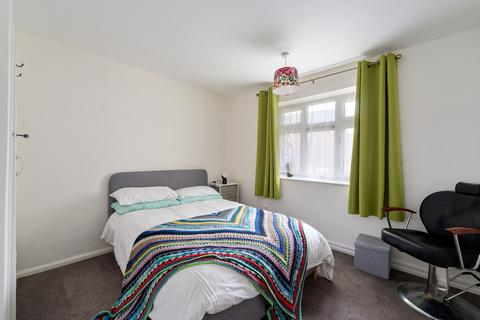 84 Althorne Gardens, London, E18 2DB