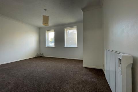 Studio to rent, Avenue Road, South Norwood