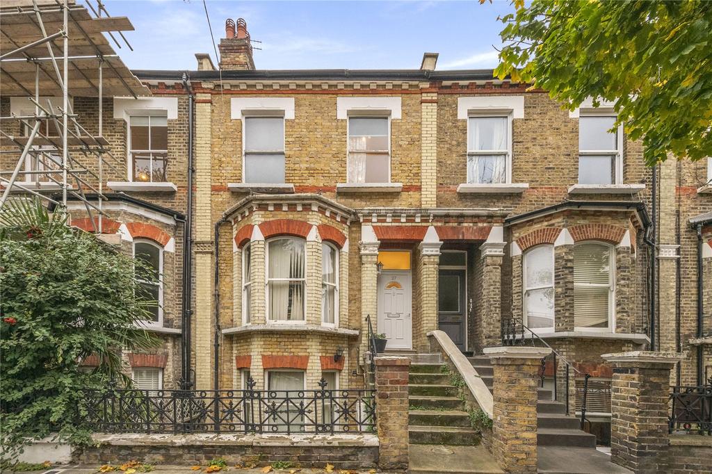 Kingsgate Road, West Hampstead, London 3 bed flat £725,000