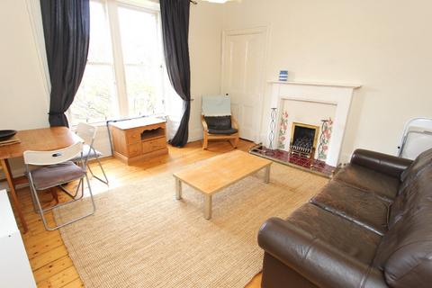 2 bedroom flat to rent, Gladstone Terrace, Meadows, Edinburgh, EH9