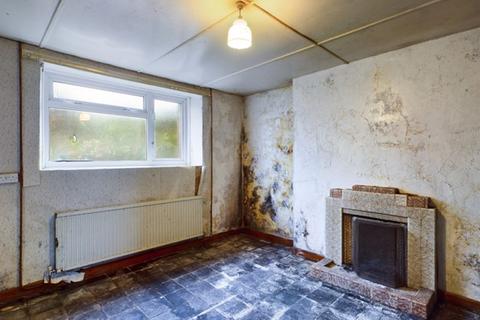 4 bedroom detached house for sale - Abernant, Carmarthen