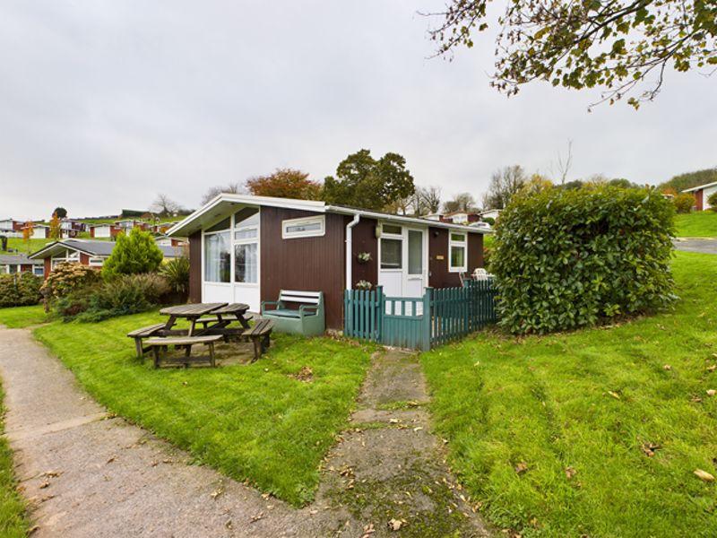 Elmrise Park, Llangain, Carmarthen 2 bed chalet for sale £47,000
